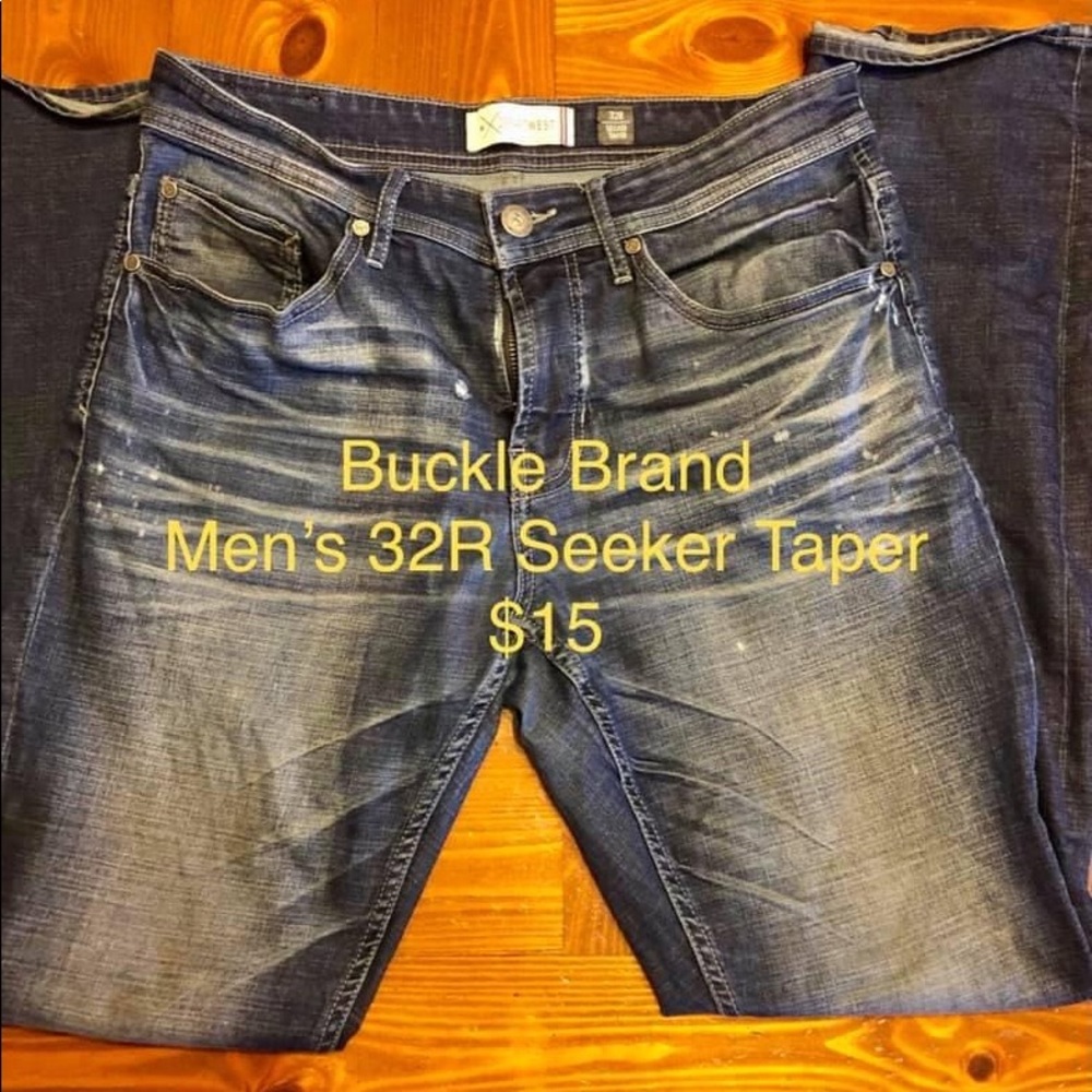 Buckle 32R jeans